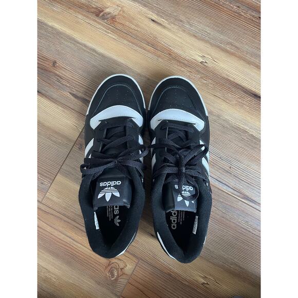 Adidas Rivalry Shoes - Picture 3 of 7